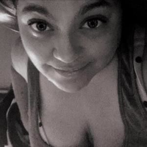 Meet your Posher, Enza